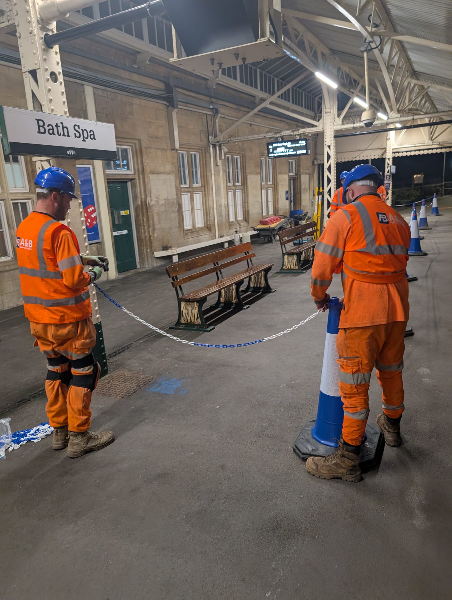A&B Drainage engineers working at Bath Spa station